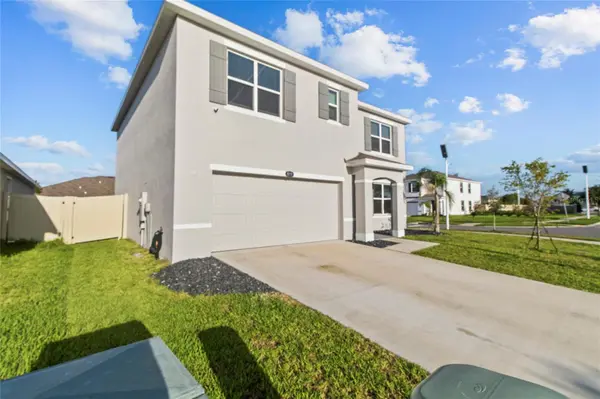 8210 DOLPHIN BLUFF BLVD, Wesley Chapel, FL 33545