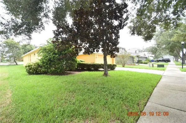 644 CHESNEY DR, Valrico, FL 33594