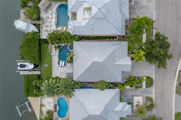 6411 GRENADA ISLAND AVE, Apollo Beach, FL 33572