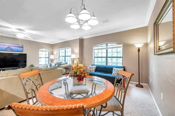 2279 PORTOFINO PL #20-202, Palm Harbor, FL 34683