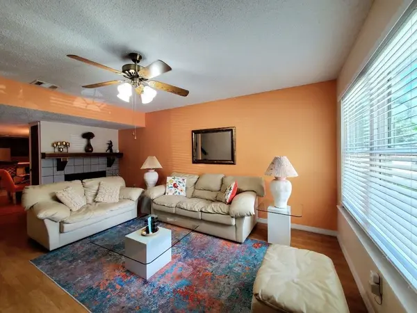 8724 COBBLER PL, Tampa, FL 33615
