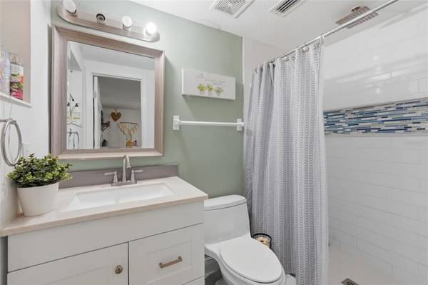 1909 W HANNA AVE, Tampa, FL, 33604 photo 19