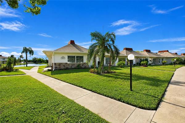 4344 TAHITIAN GARDENS CIR #D, Holiday, FL 34691