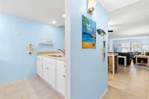12760 INDIAN ROCKS RD #107, Largo, FL 33774