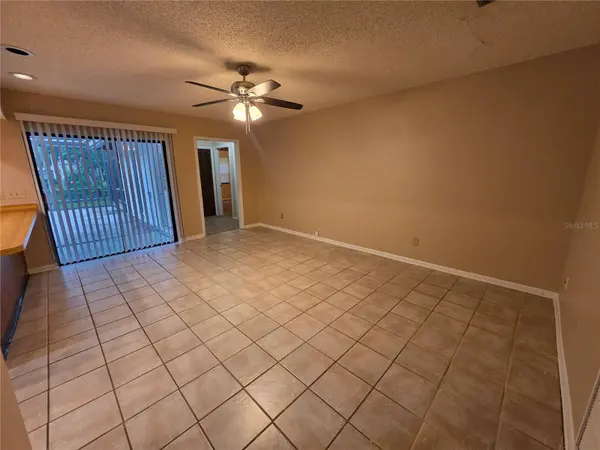 4604 LANDSCAPE DR, Tampa, FL 33624