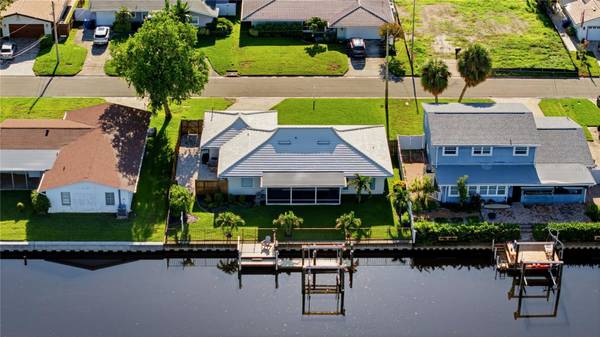 4152 13TH LN NE, St Petersburg, FL 33703
