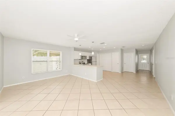 1215 39TH ST W, Bradenton, FL 34205