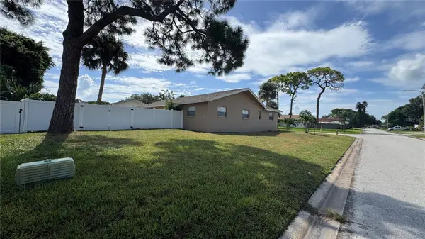 2695 58TH TERRACE S, St Petersburg, FL 33712