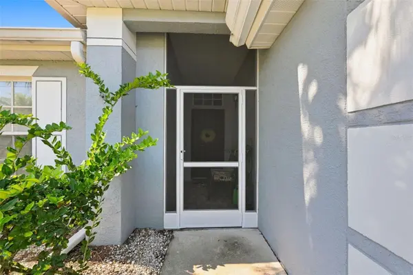 2418 OXFORD DOWN CT #43, Sun City Center, FL 33573