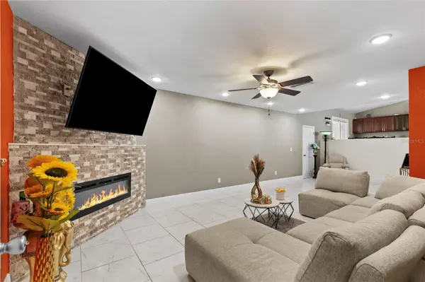 5408 PENTAIL CIR, Tampa, FL 33625