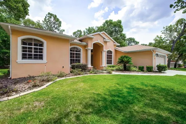 4 DAHOON DR, Homosassa, FL 34446