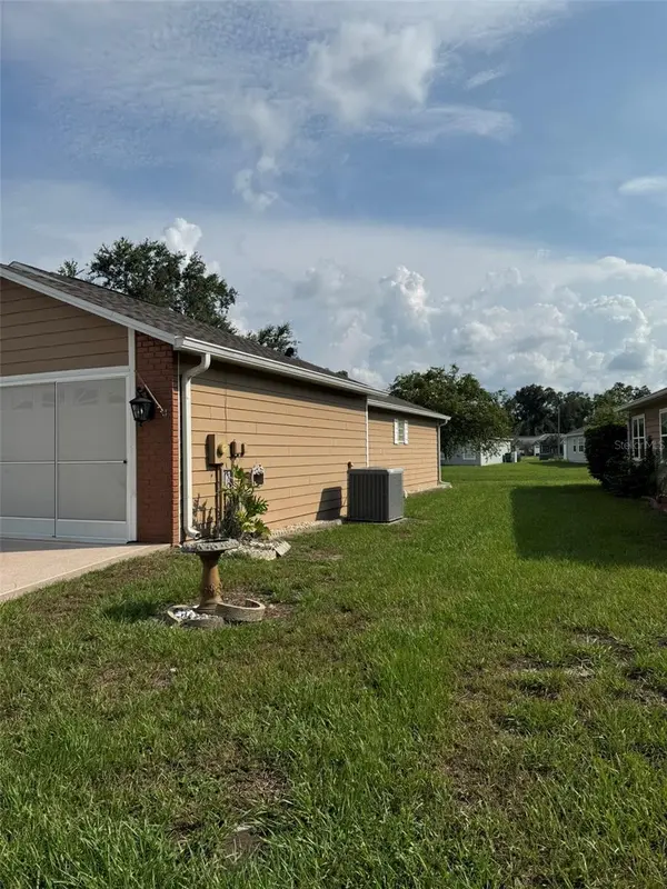 37414 CASTLEBERRY DR, Zephyrhills, FL 33542