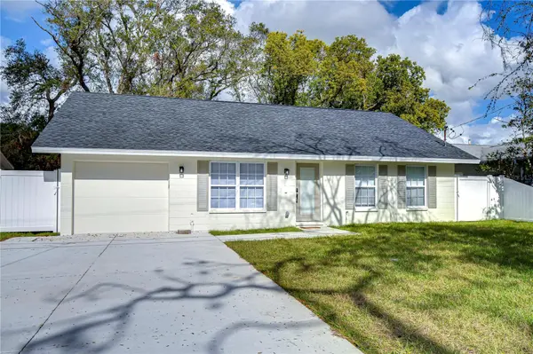 1205 W HOLLYWOOD ST, Tampa, FL 33604