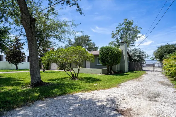 883 SOUTH WIND LN, Largo, FL 33771