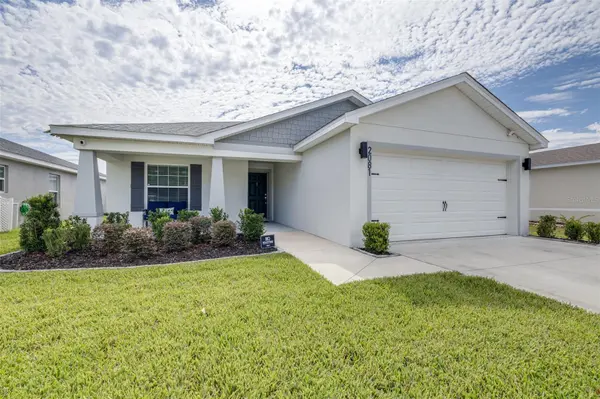 2081 GOLDEN BEAK DR, Eagle Lake, FL 33839