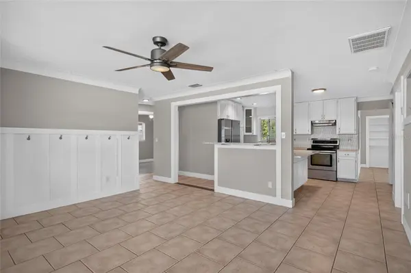 1923 ALBANY DR, Clearwater, FL 33763