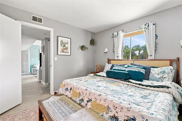 455 ALT 19 S #17, Palm Harbor, FL 34683