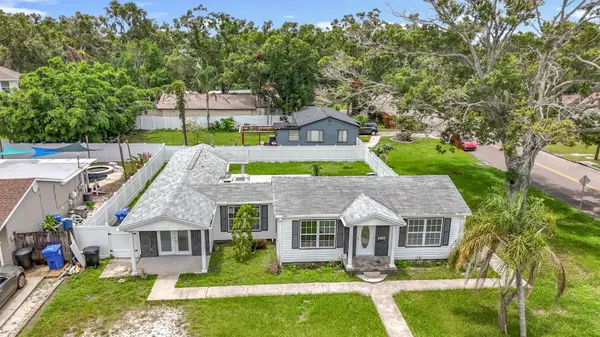 2122 52ND AVE N, St Petersburg, FL 33714