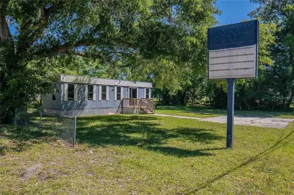 632 COMMONWEALTH AVE SW, Polk City, FL 33868