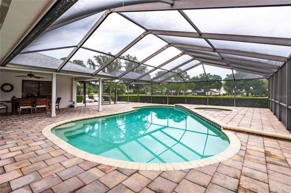 16509 E COURSE DR, Tampa, FL, 33624 photo 38