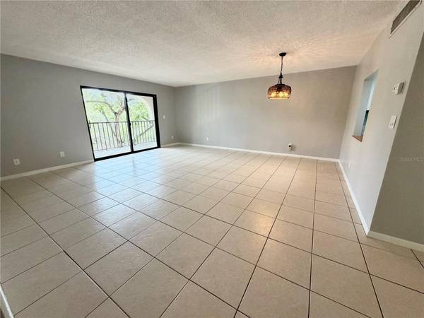 105 4TH AVE NE #302, St Petersburg, FL 33701