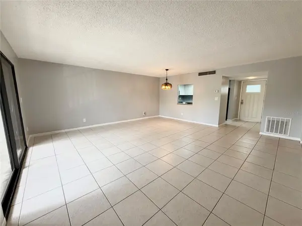 105 4TH AVE NE #302, St Petersburg, FL 33701