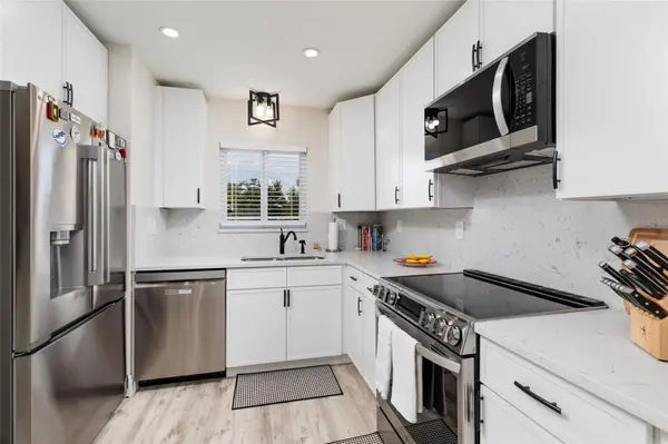 4595 CHANCELLOR ST NE #114, St Petersburg, FL 33703