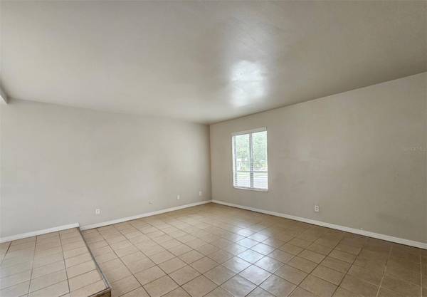 7610 W POWHATAN AVE #2, Tampa, FL 33615