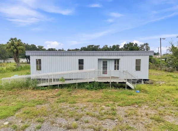 4946 E HILLSBOROUGH AVE, Tampa, FL 33610