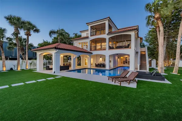 128 CARLYLE DR, Palm Harbor, FL 34683