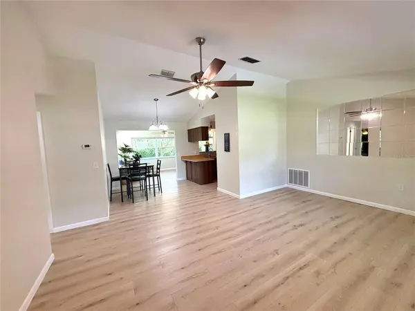 3123 N MAIDENCANE DR, Beverly Hills, FL 34465