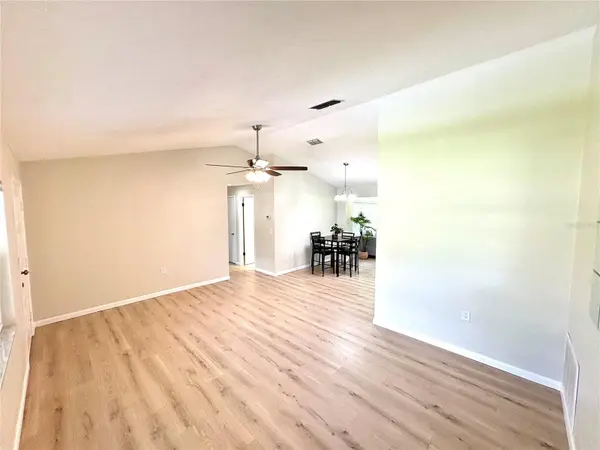 3123 N MAIDENCANE DR, Beverly Hills, FL 34465