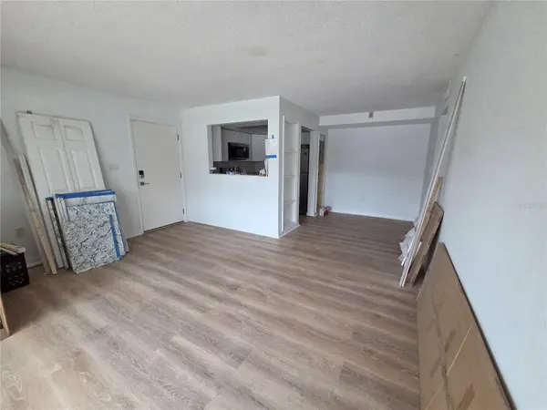 5111 AMULET DR #102, New Port Richey, FL 34652