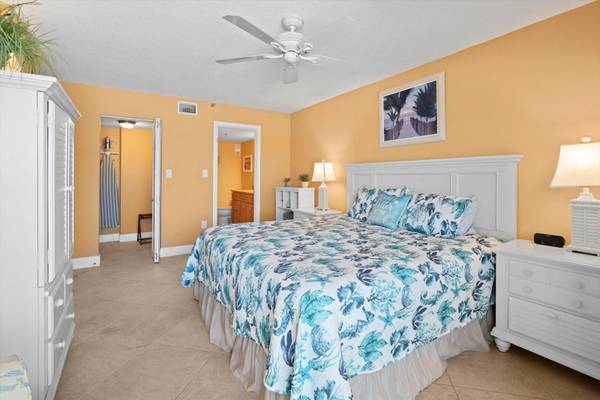 14300 GULF BLVD #206, Madeira Beach, FL, 33708 photo 24