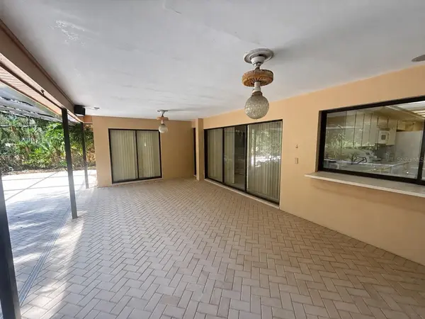6701 PEMBERTON VIEW DR, Seffner, FL 33584
