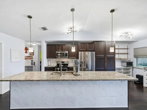 7024 124TH TER, Largo, FL 33773