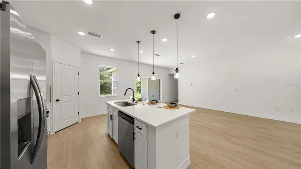 2126 W CHARLENE PL, Dunnellon, FL 34434