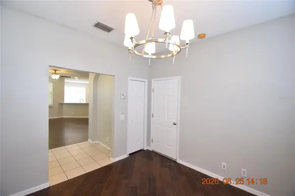 556 BLACK LION DR NE #556, St Petersburg, FL 33716