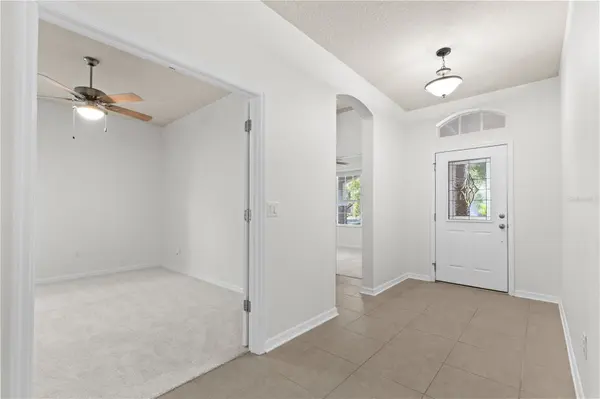 15842 STARLING WATER DR, Lithia, FL 33547