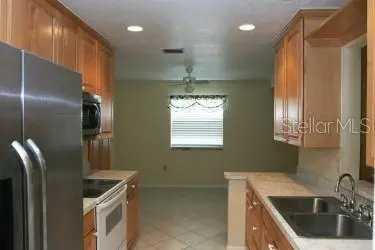 104 HILLCREST DR, Safety Harbor, FL 34695