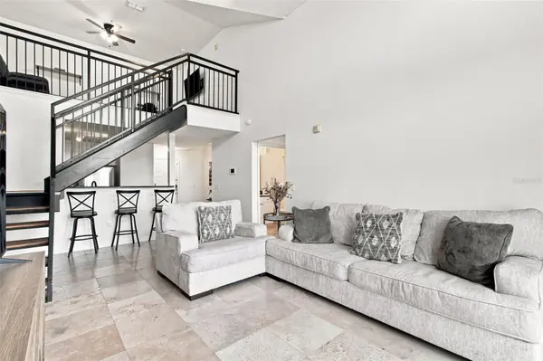 4221 W SPRUCE ST #2425, Tampa, FL 33607