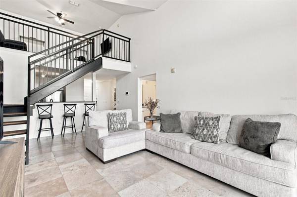 4221 W SPRUCE ST #2425, Tampa, FL 33607