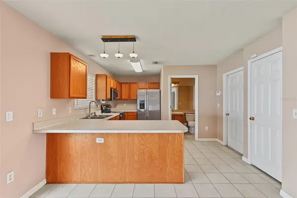 150 SAWTOOTH DR, Valrico, FL 33594