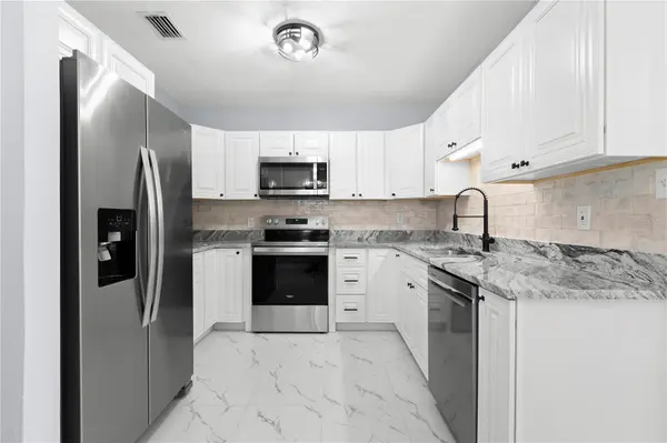 3921 W GRAY ST, Tampa, FL 33609