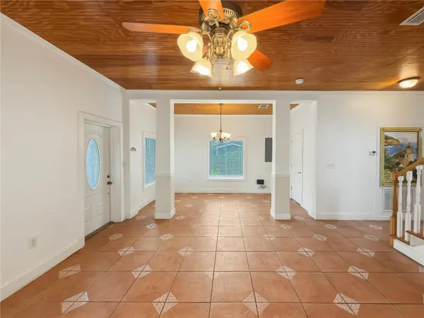 211 E 131ST AVE, Tampa, FL 33612