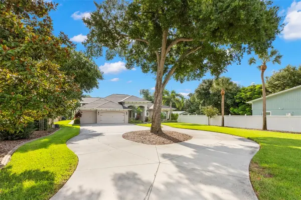 950 14TH AVE S, Safety Harbor, FL 34695