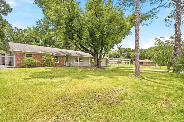 8808 W BROAD ST, Tampa, FL 33615