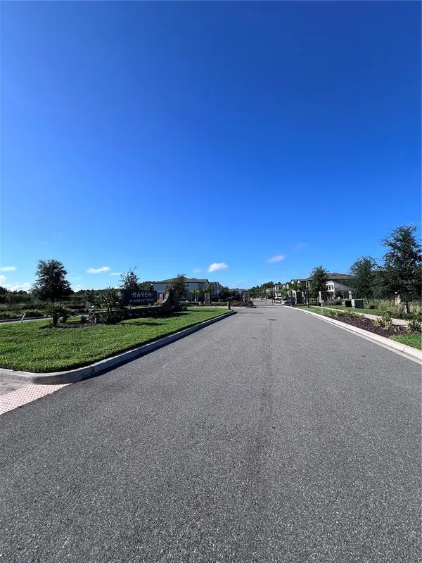 3515 BELLMEADE CT, Wesley Chapel, FL 33543