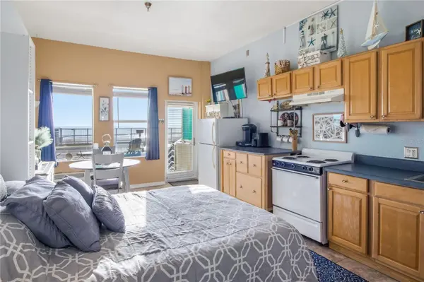 701 S ATLANTIC AVE #112, Daytona Beach, FL 32118
