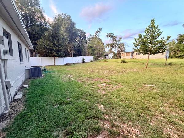 511 N KENTUCKY AVE, Deland, FL 32724 photo 10